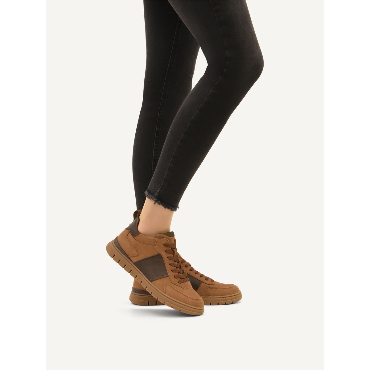 Basket en cuir 313, CAPRICE