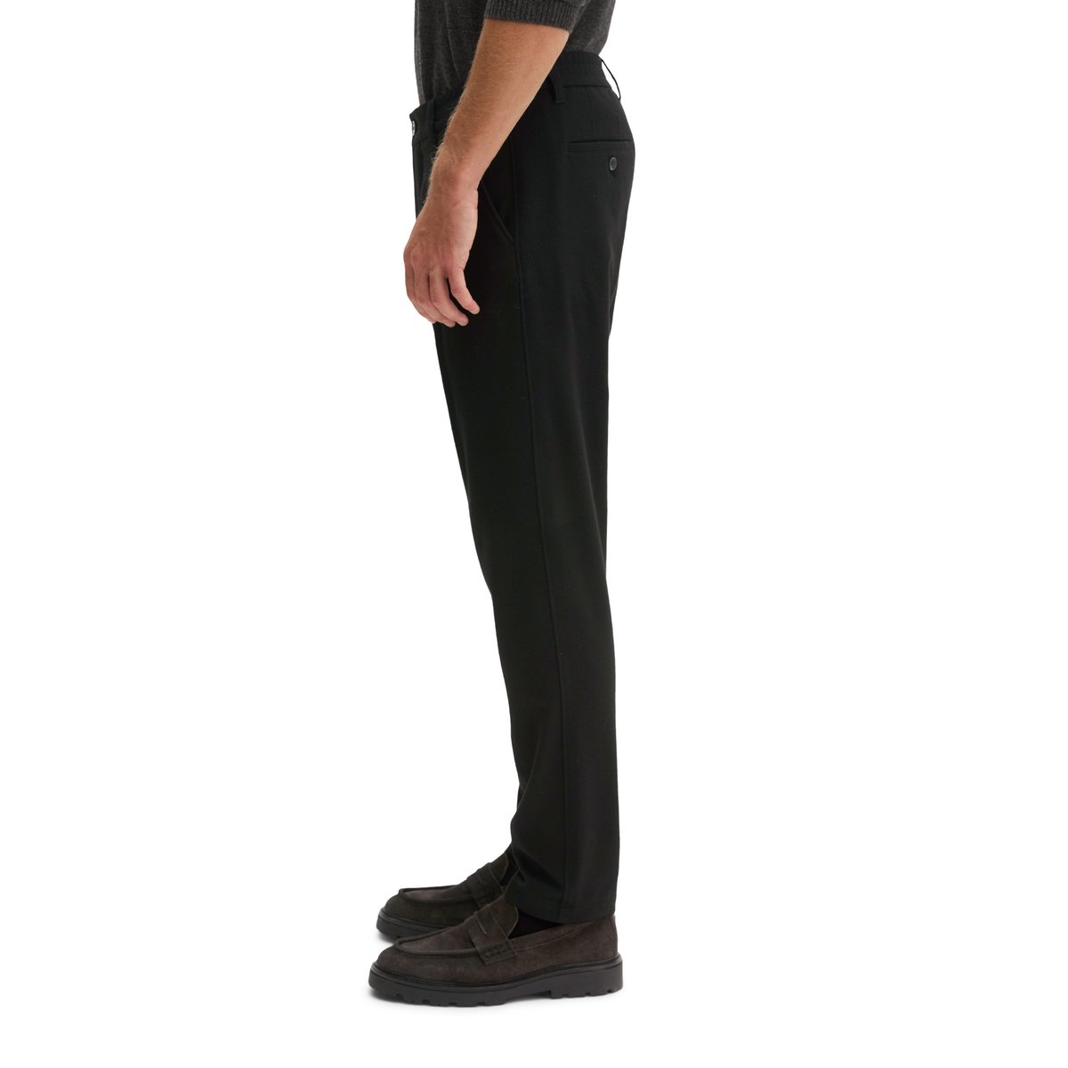Pantalon modèle Osby Jogger pleats tapered en laine vierge et viscose mélangées noir, MARC O'POLO
