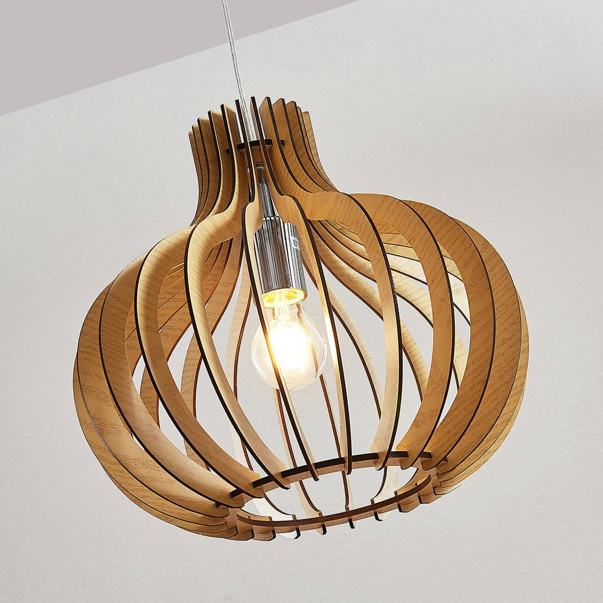 Suspension en bois scandinave, Sina bois clair, LINDBY