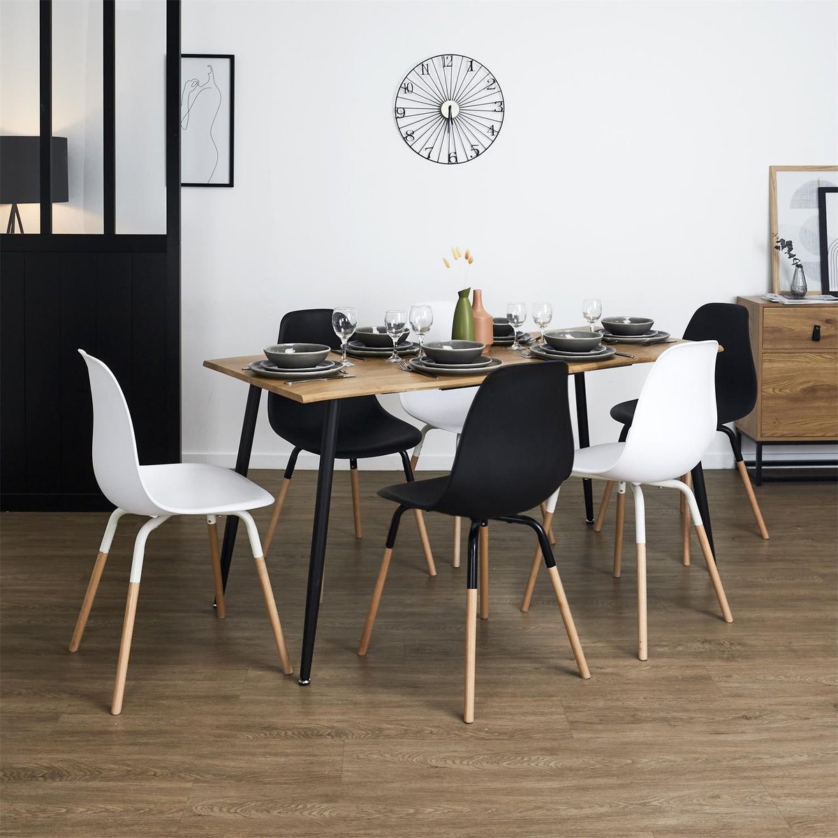 Table à manger extensible forme organique 4 à 6 places ABBOTT marron, THE HOME DECO FACTORY
