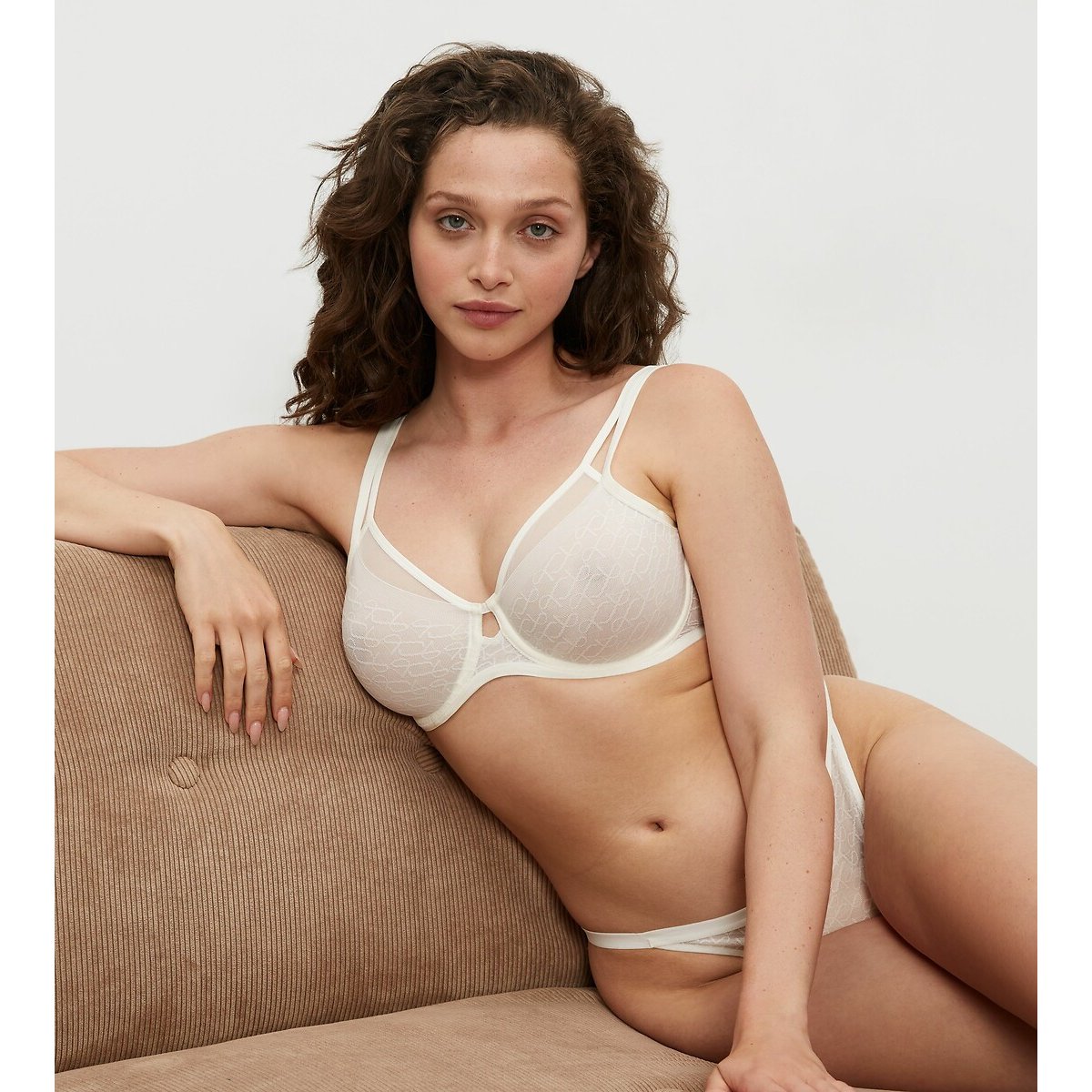 Soutien-gorge minimiseur Signature Sheer blanc cassé, TRIUMPH