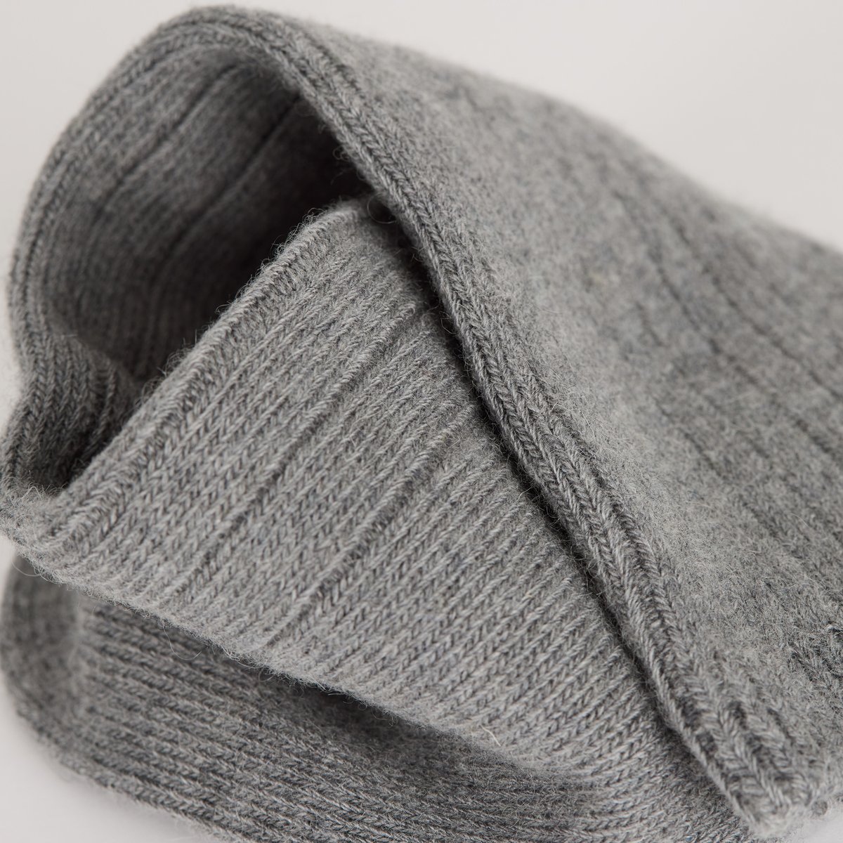 Chaussettes mi-hautes côtelées Cachemire gris, DIM