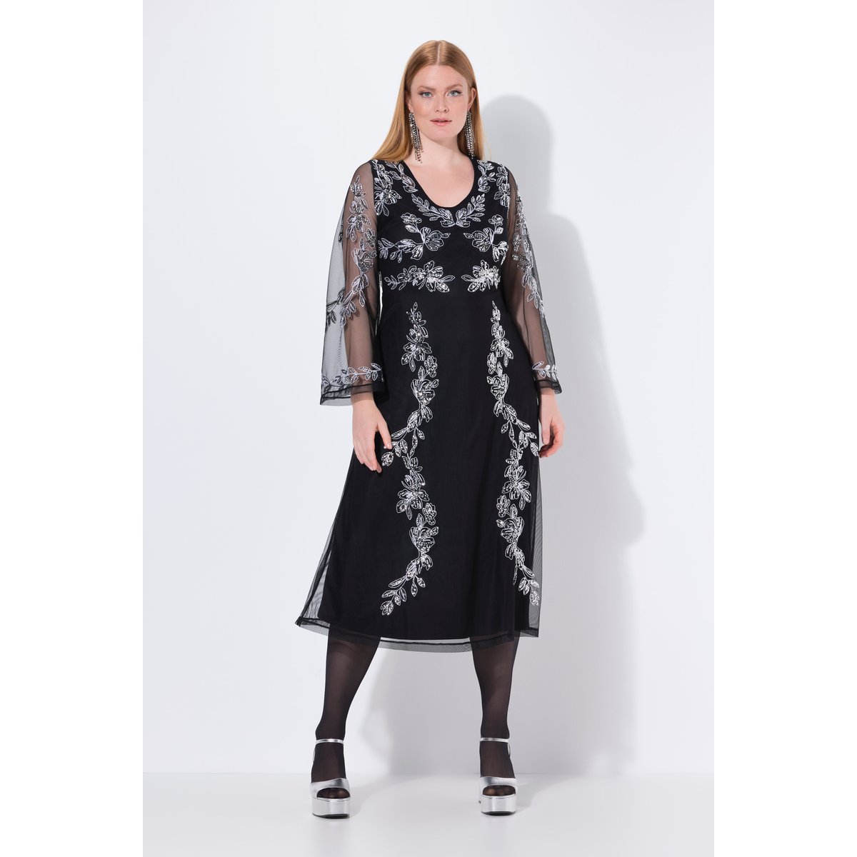 Robe de soirée avec encolure en V noir, ULLA POPKEN