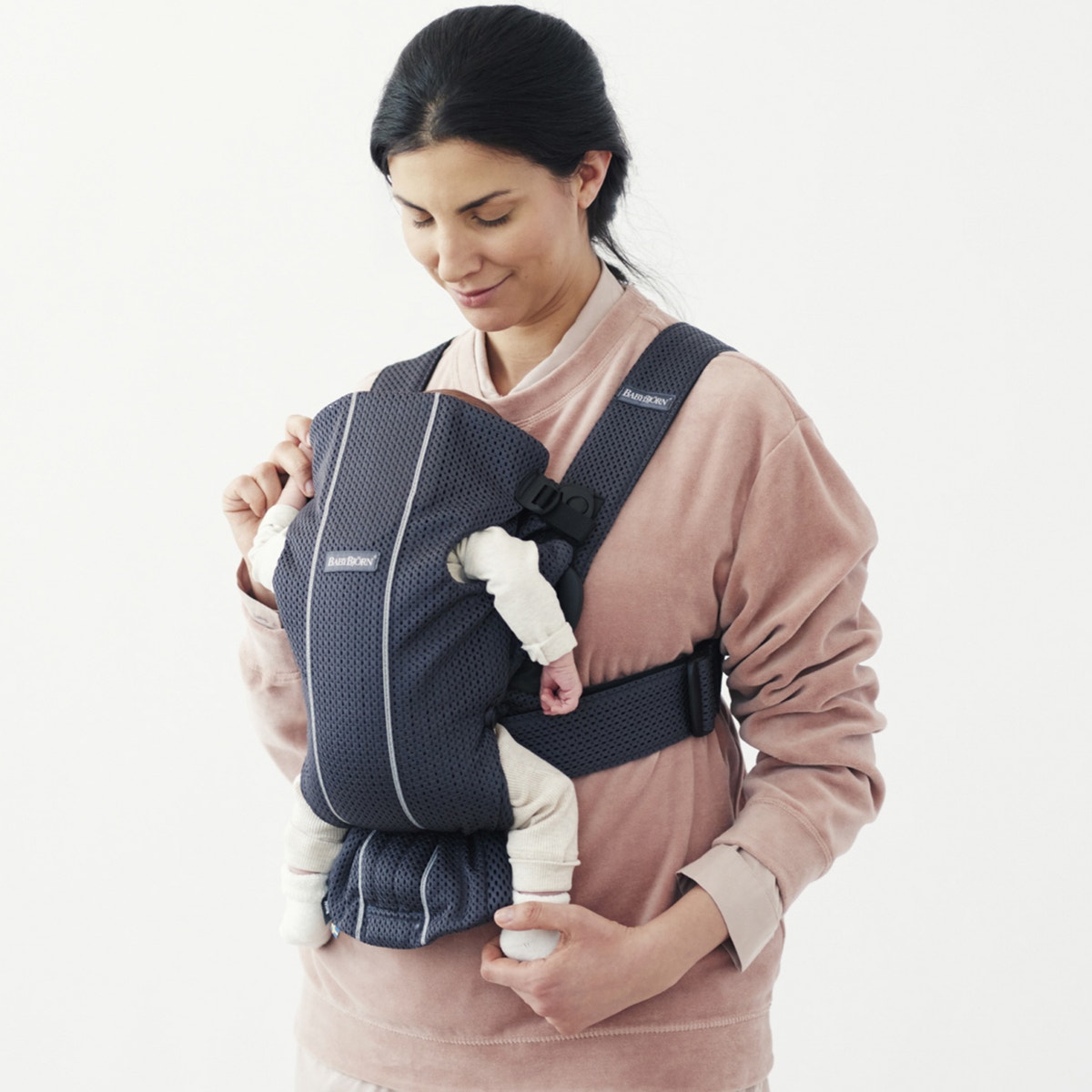 Porte bébé mini mesh 3D anthracite, BABYBJORN