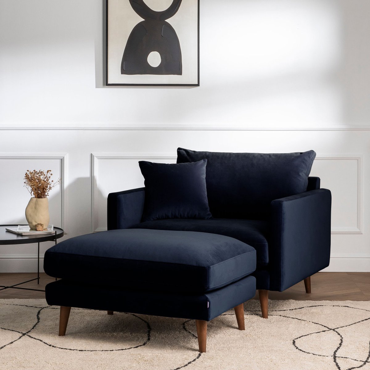 Pouf en velours pieds bois foncé- VILLABON bleu marine, DRAWER