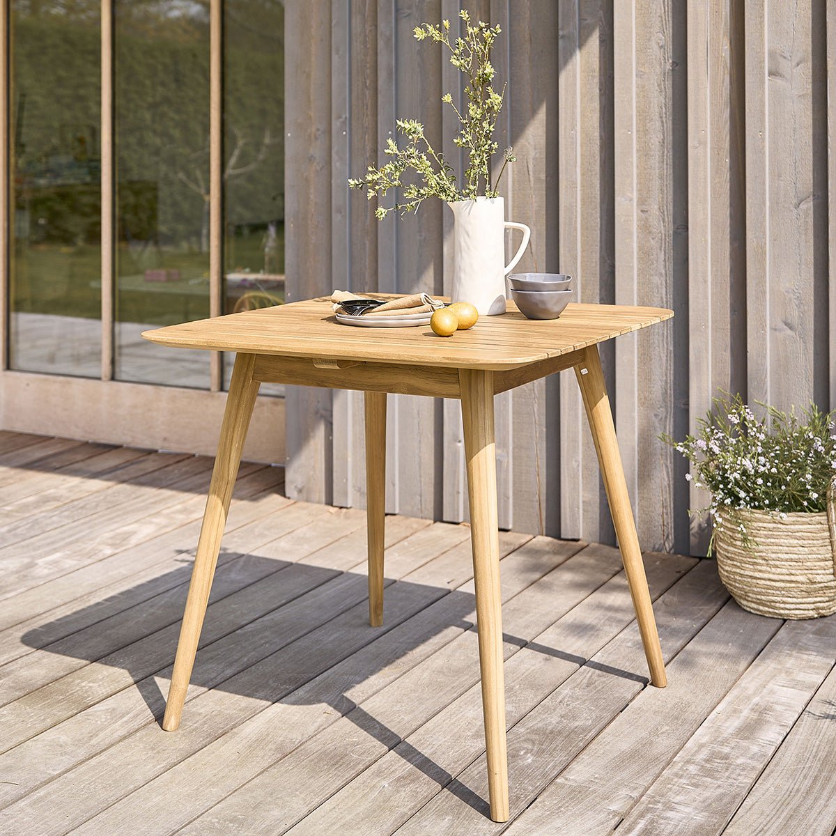 Table de jardin en teck massif 4 places  APRIL naturel, BERAH GETAH