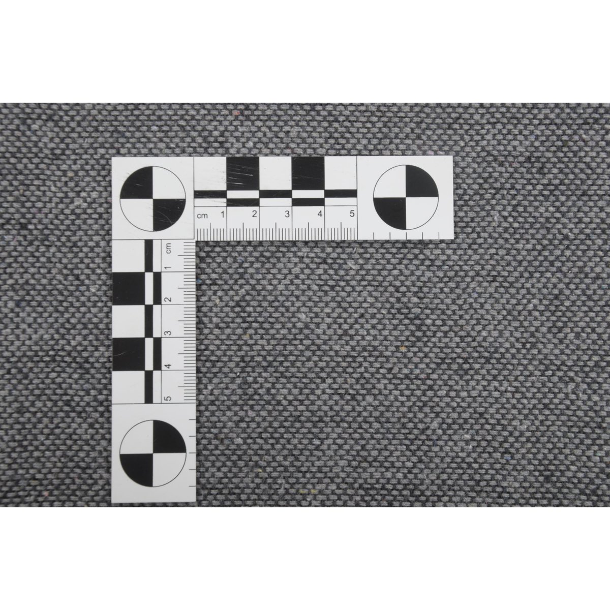 Tapis imprimé Serena, aspect cuir, plat gris, GINO FALCONE
