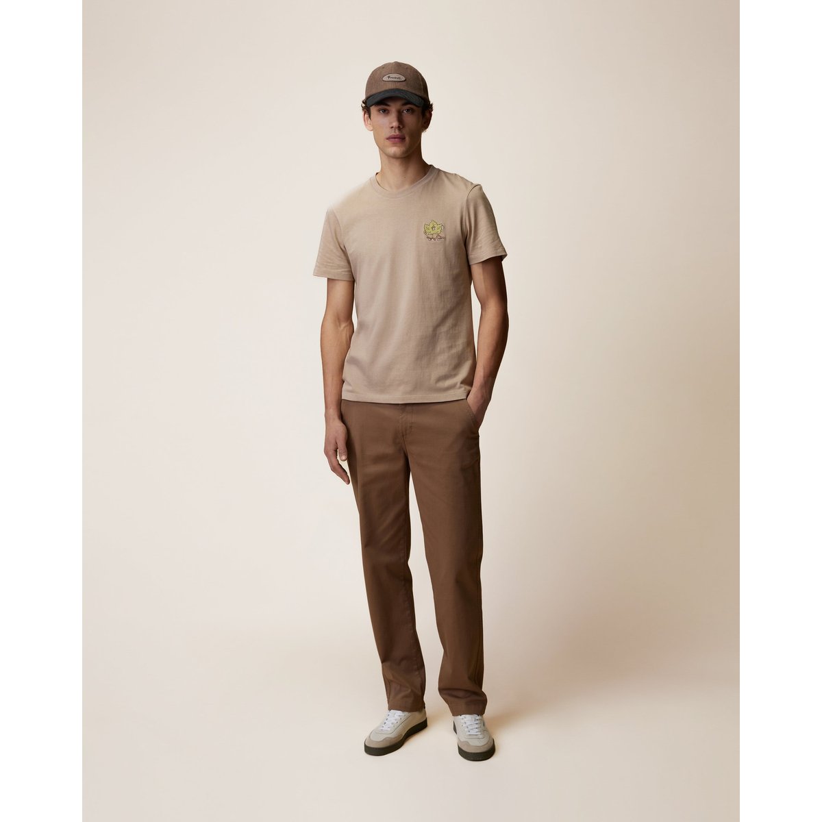 Chino en tissu sergé taupe, FAGUO