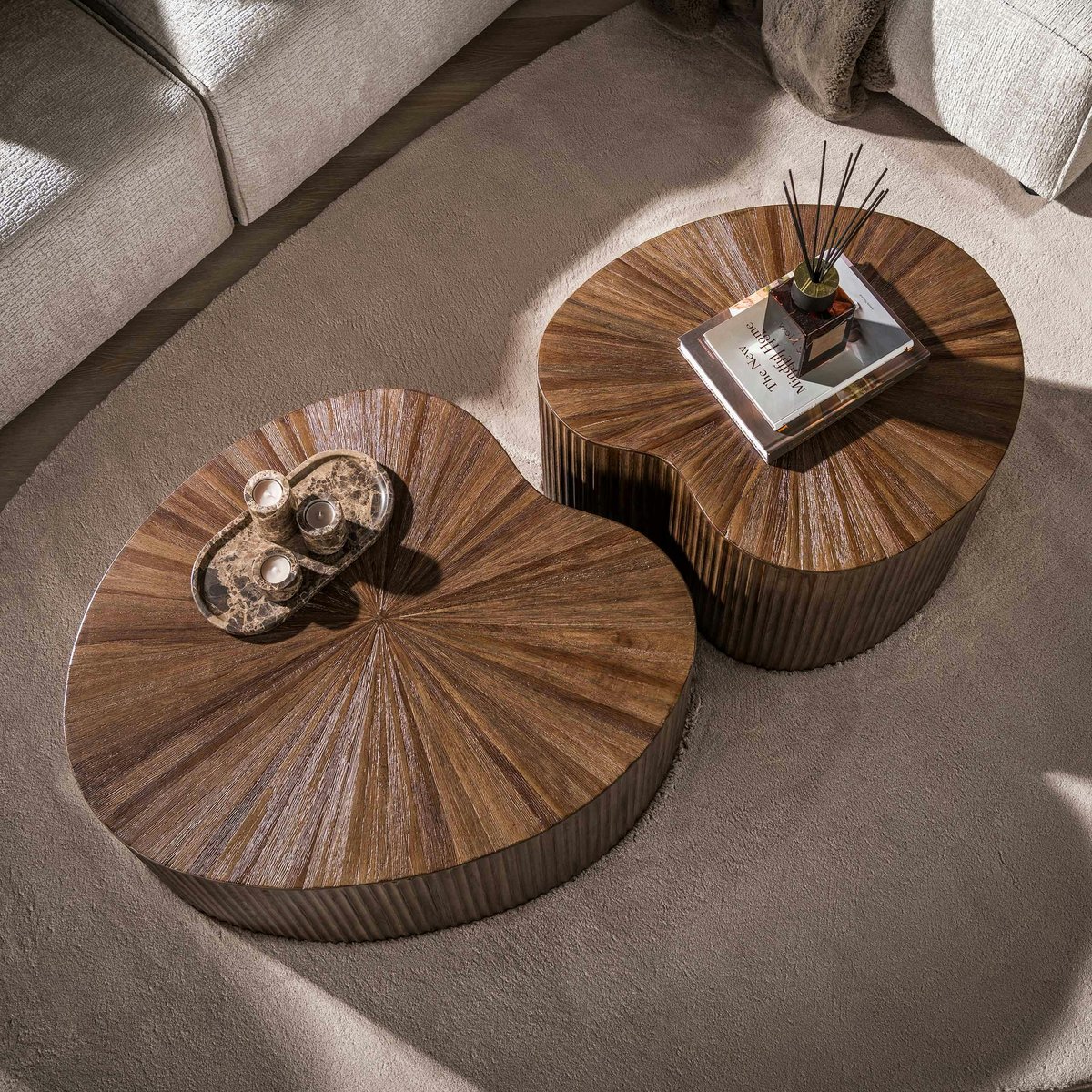 Table basse en teck à plateau motif soleil (x2) YOGY marron, PIER IMPORT