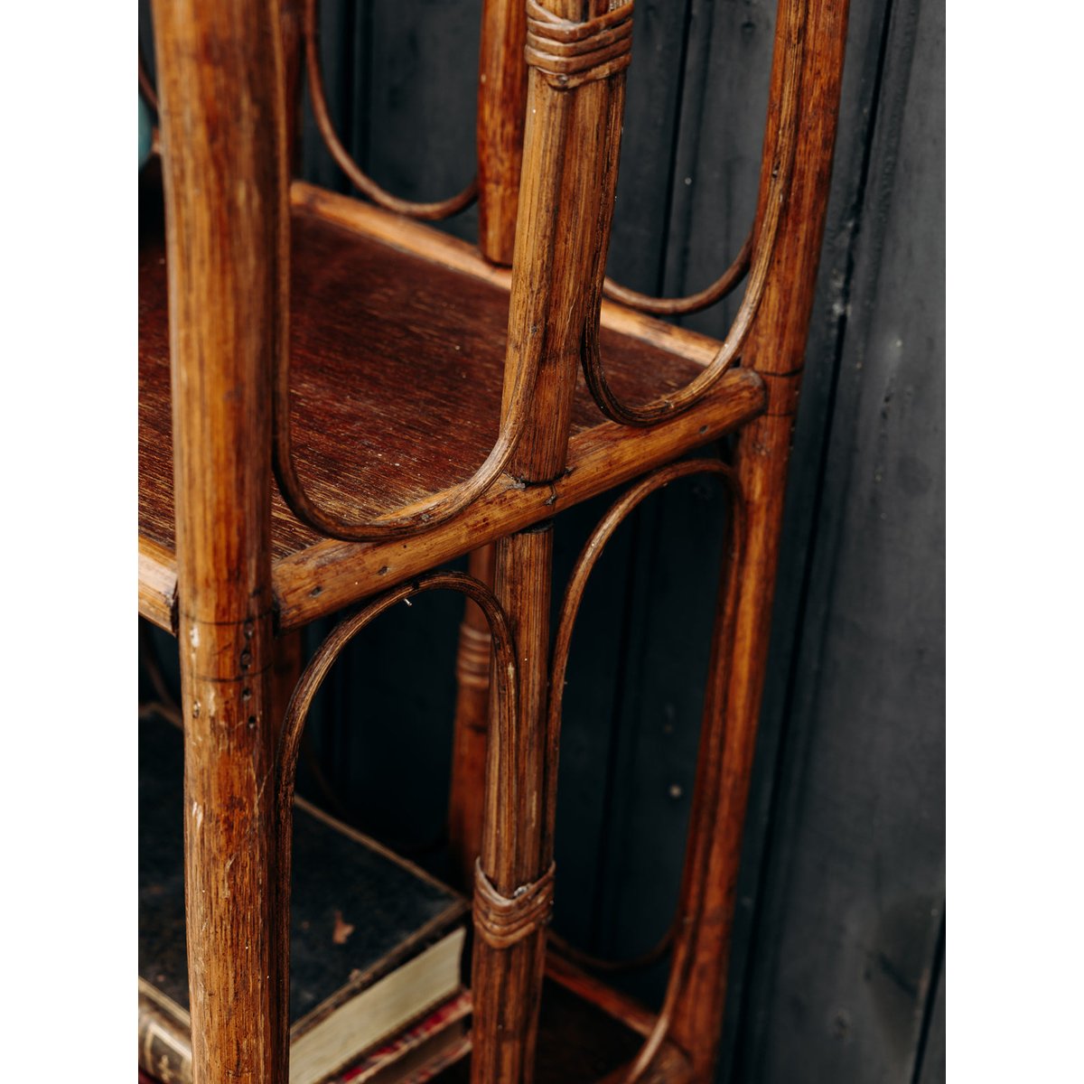 grande étagère en rotin Gaëlle N°162 - Bon état bois, DEBONGOUT
