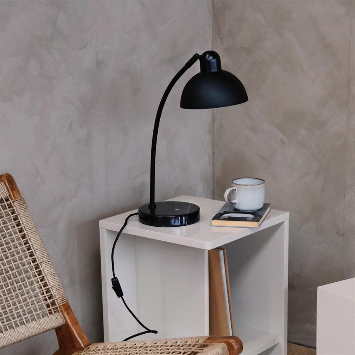 Lampe à poser marbre/noir ERIC noir, DYBERG LARSEN