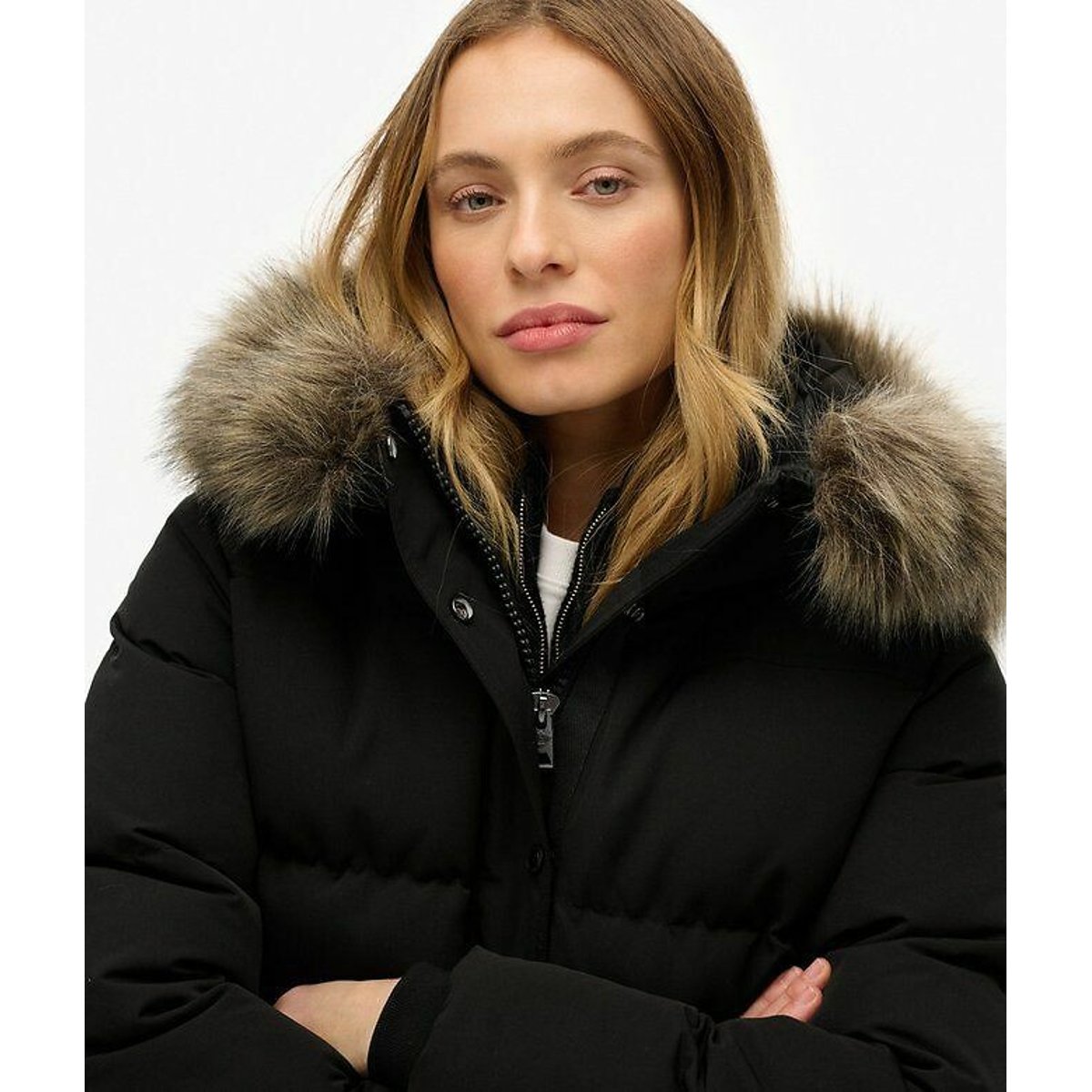 Doudoune courte à capuche en imitation fourrure noir, SUPERDRY