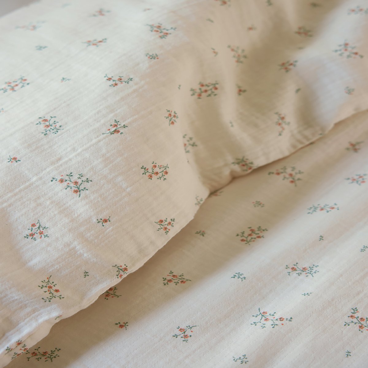 Parure de lit imprimée en gaze de coton, taies rectangles, SEMIS FLEURI beige clair, ESSIX