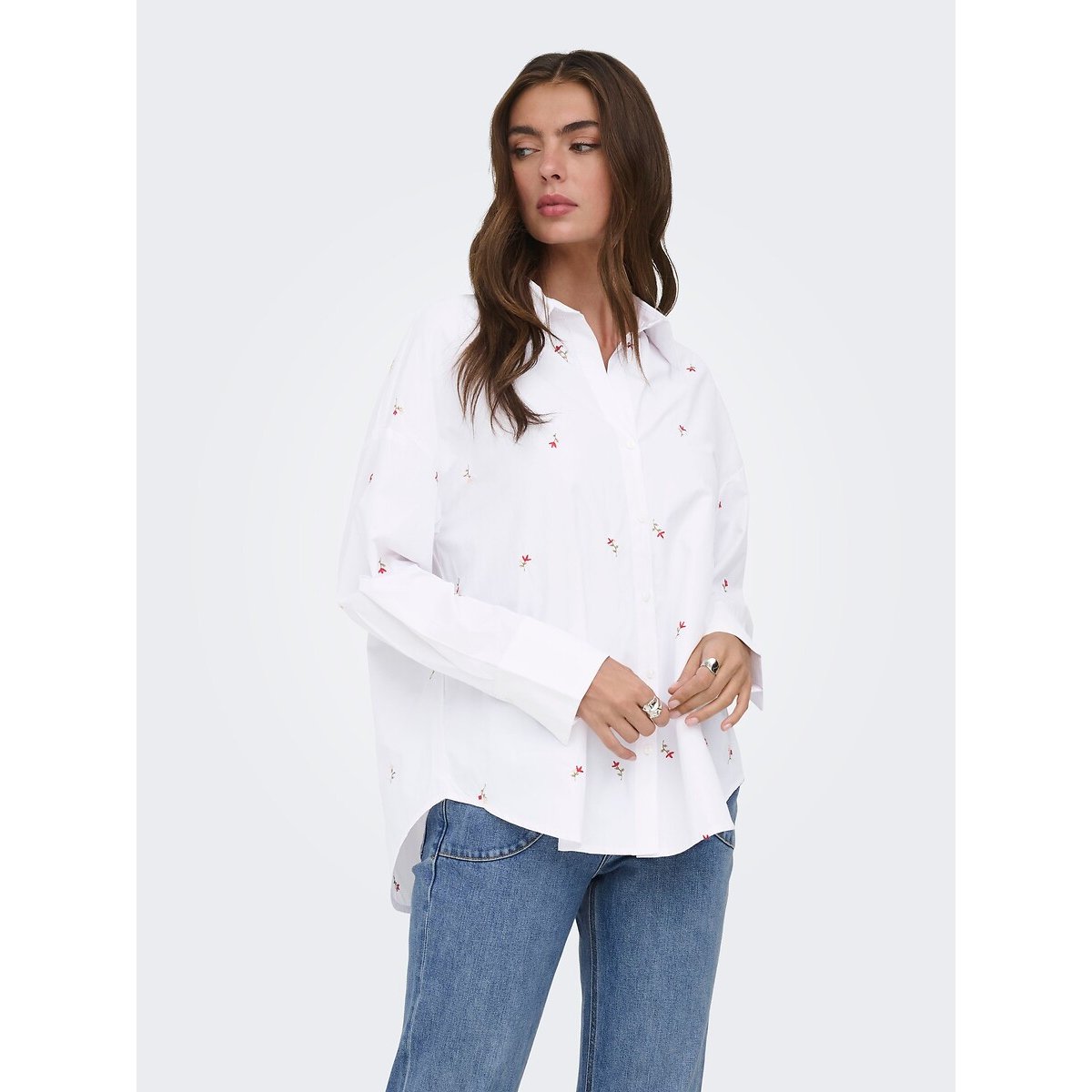 Chemise manches longues brodée blanc fleuri, ONLY