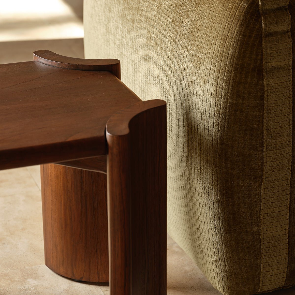 Table d'appoint en mindi carré ALVAR couleur unique, BERAH GETAH