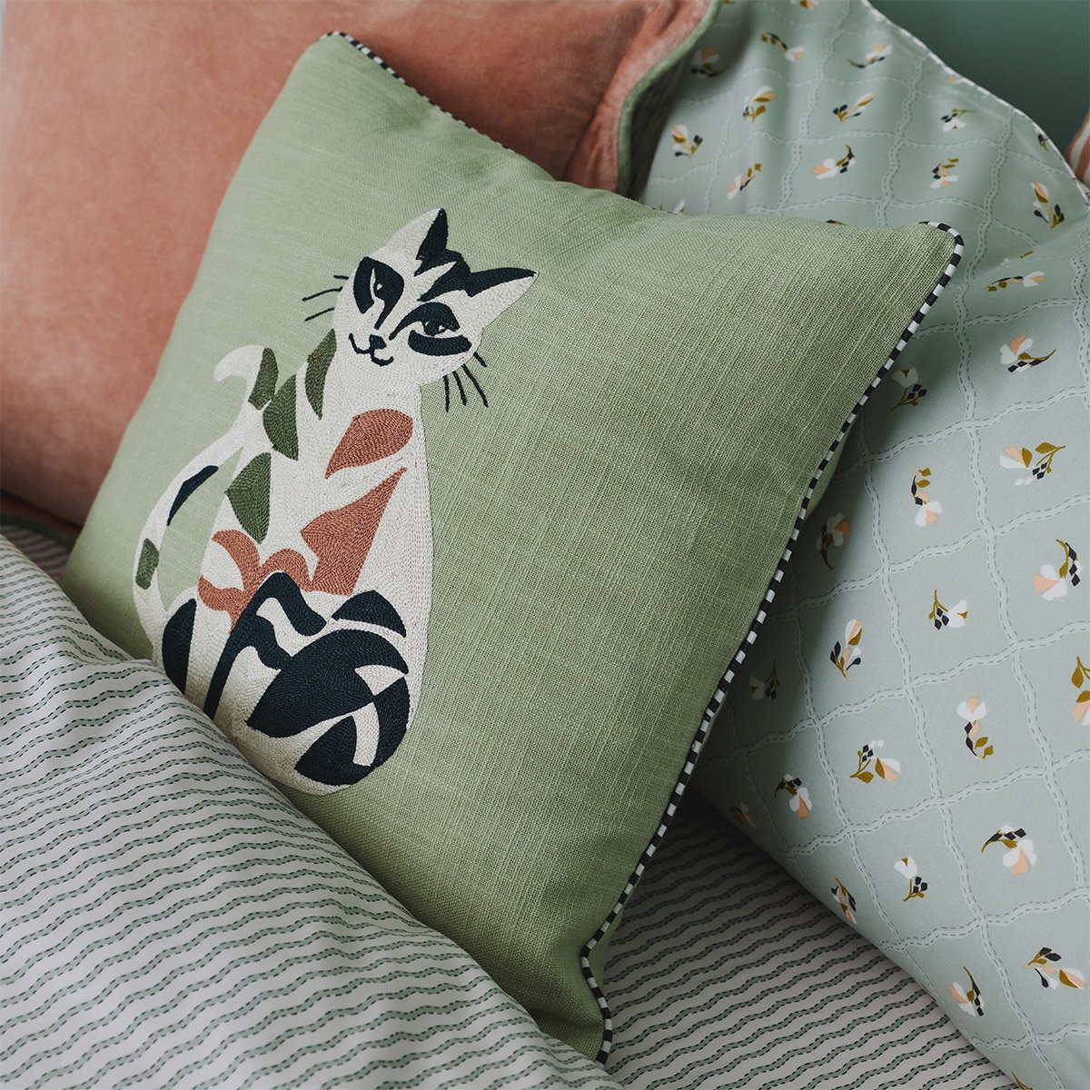 Housse de coussin en coton vert, CHOUQUETTE multicolore, DESFORGES