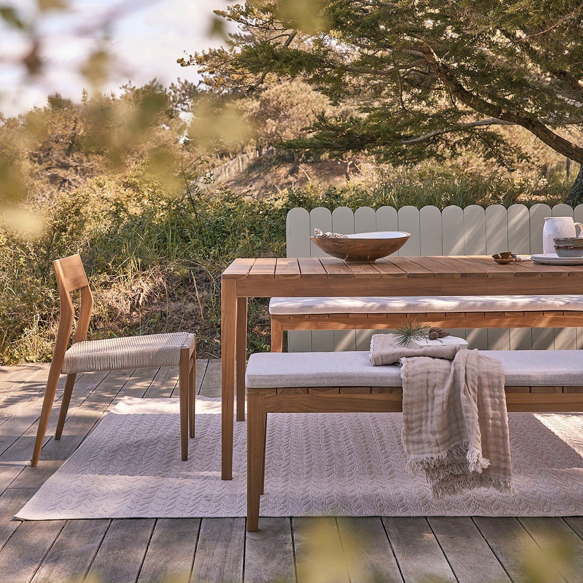 Banc de jardin en teck massif 3 places BARI naturel, BERAH GETAH