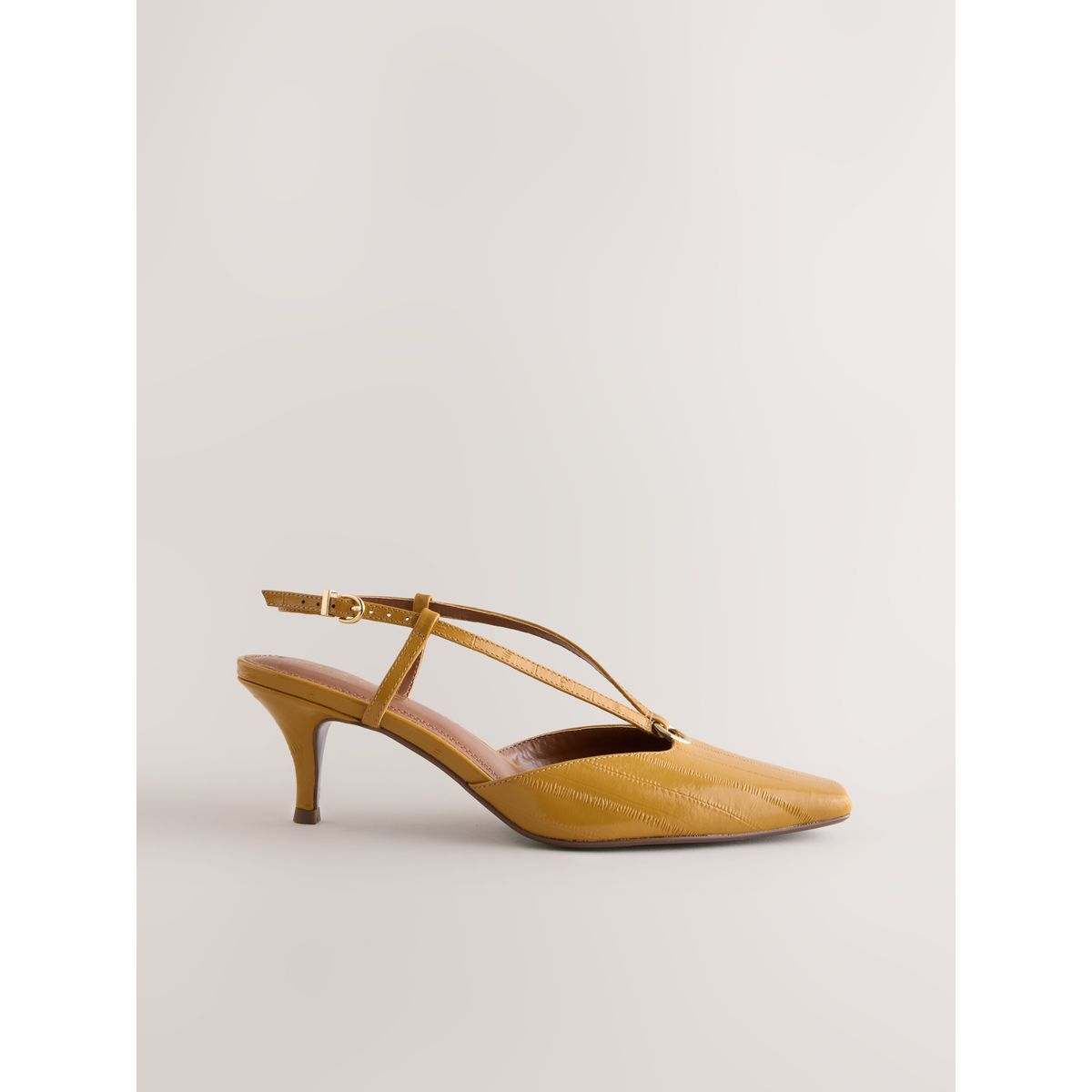 Chaussures en cuir forever comfort® à bride jaune ocre, NEXT