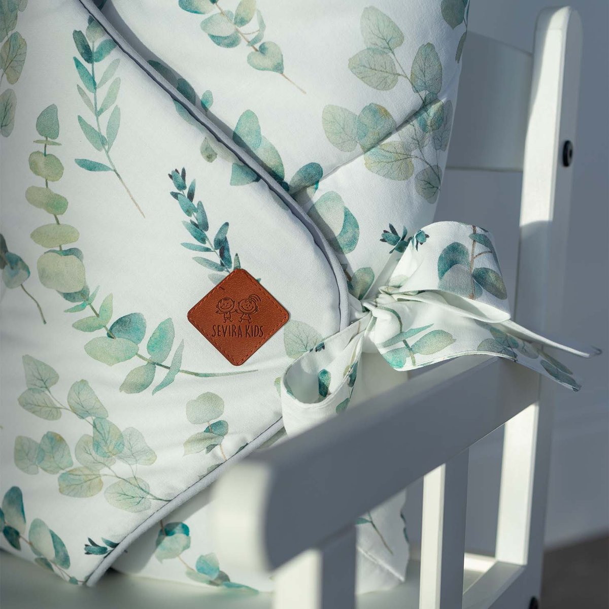 Gigoteuse d'emmaillotage en gaze de coton EUCALYPTUS gris, SEVIRA KIDS