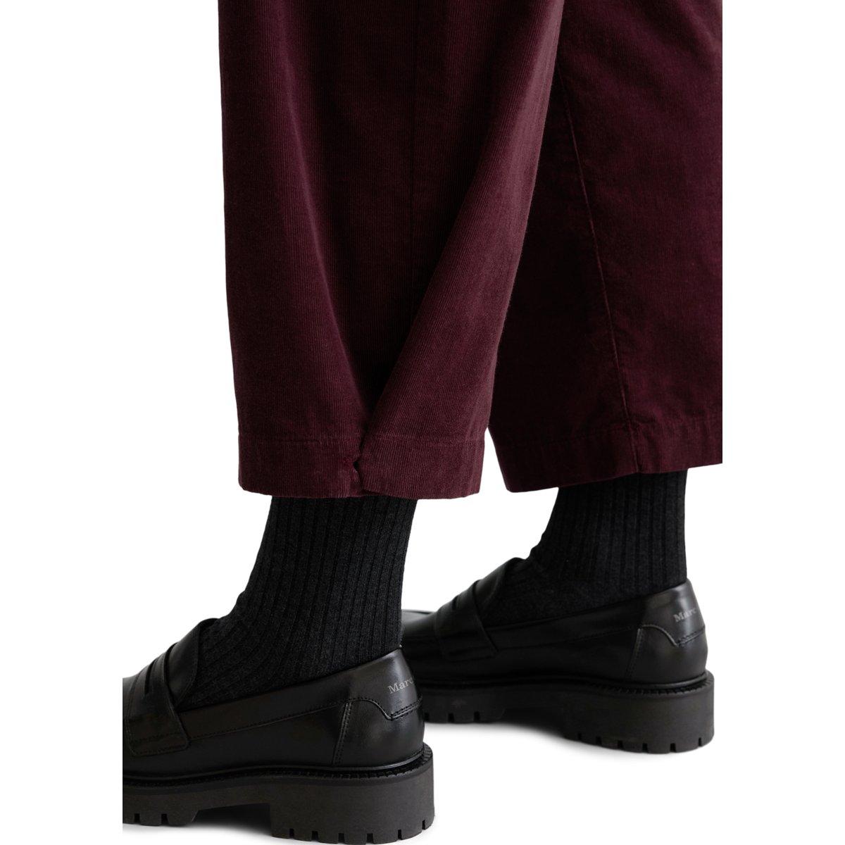 Pantalon en velours côtelé loose en coton organique rouge, MARC O’POLO DENIM