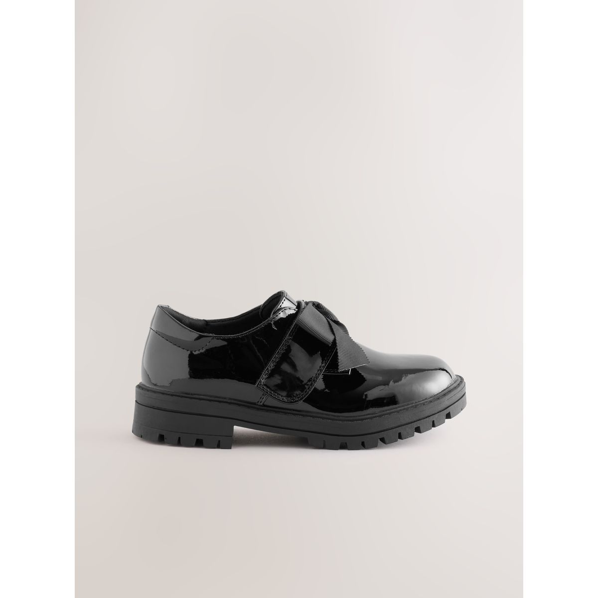 Chaussures d'école à semelle épaisse et nœud noir, NEXT
