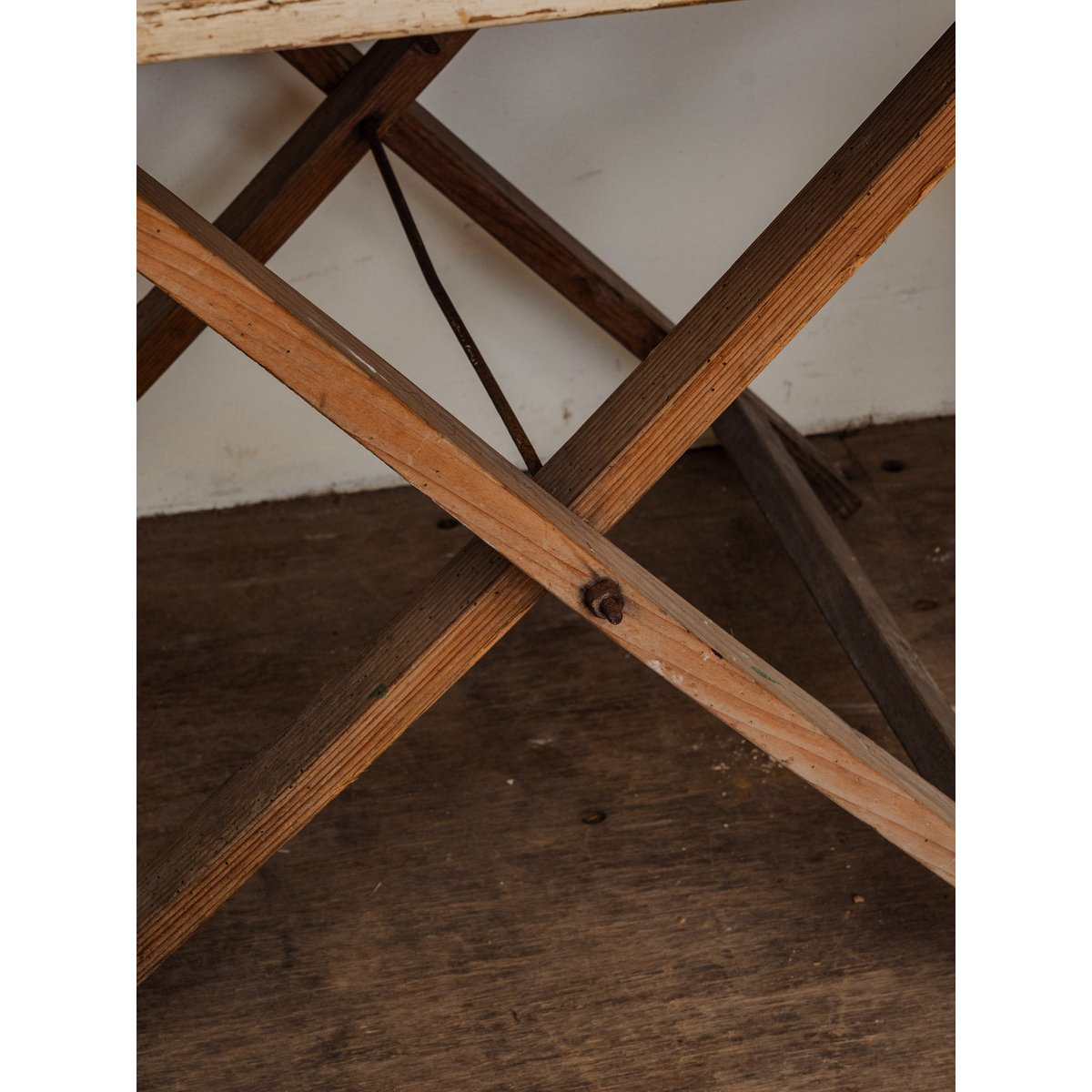 Table à manger pliante en bois Romy N°1388 - Bon état bois clair, DEBONGOUT