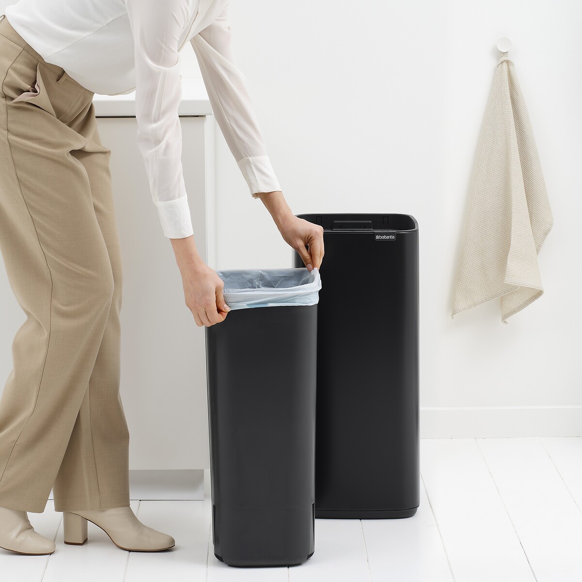 Poubelle de cuisine Bo Touch Bin 30L noir mat, BRABANTIA