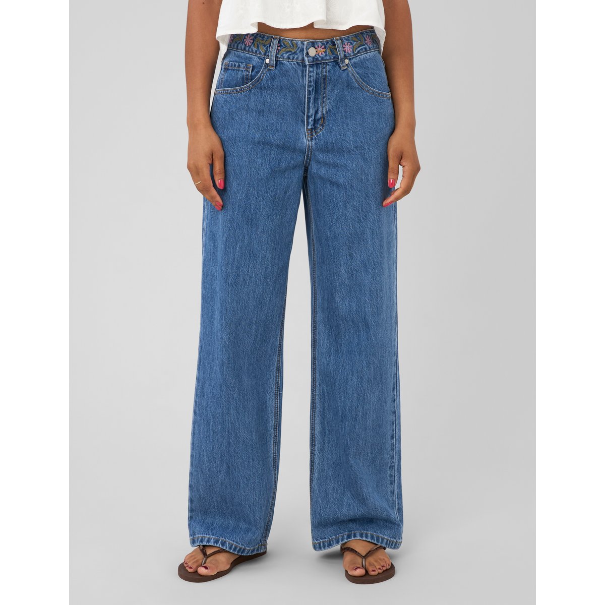 Jean baggy brodé bleu moyen, BZB