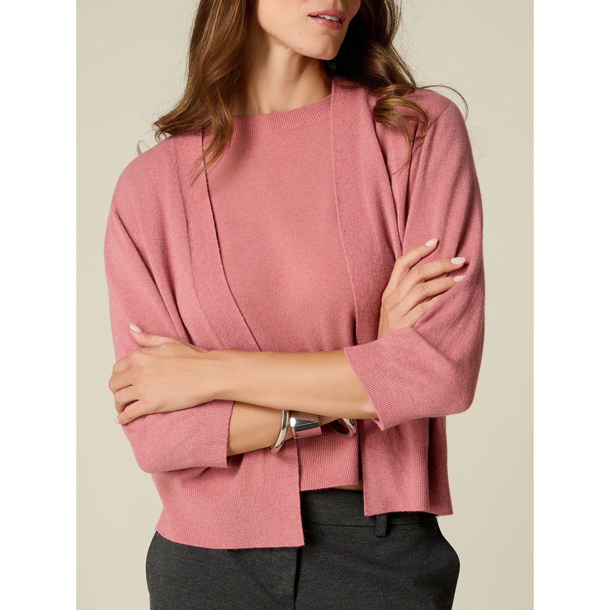 Cardigan rose, OLTRE
