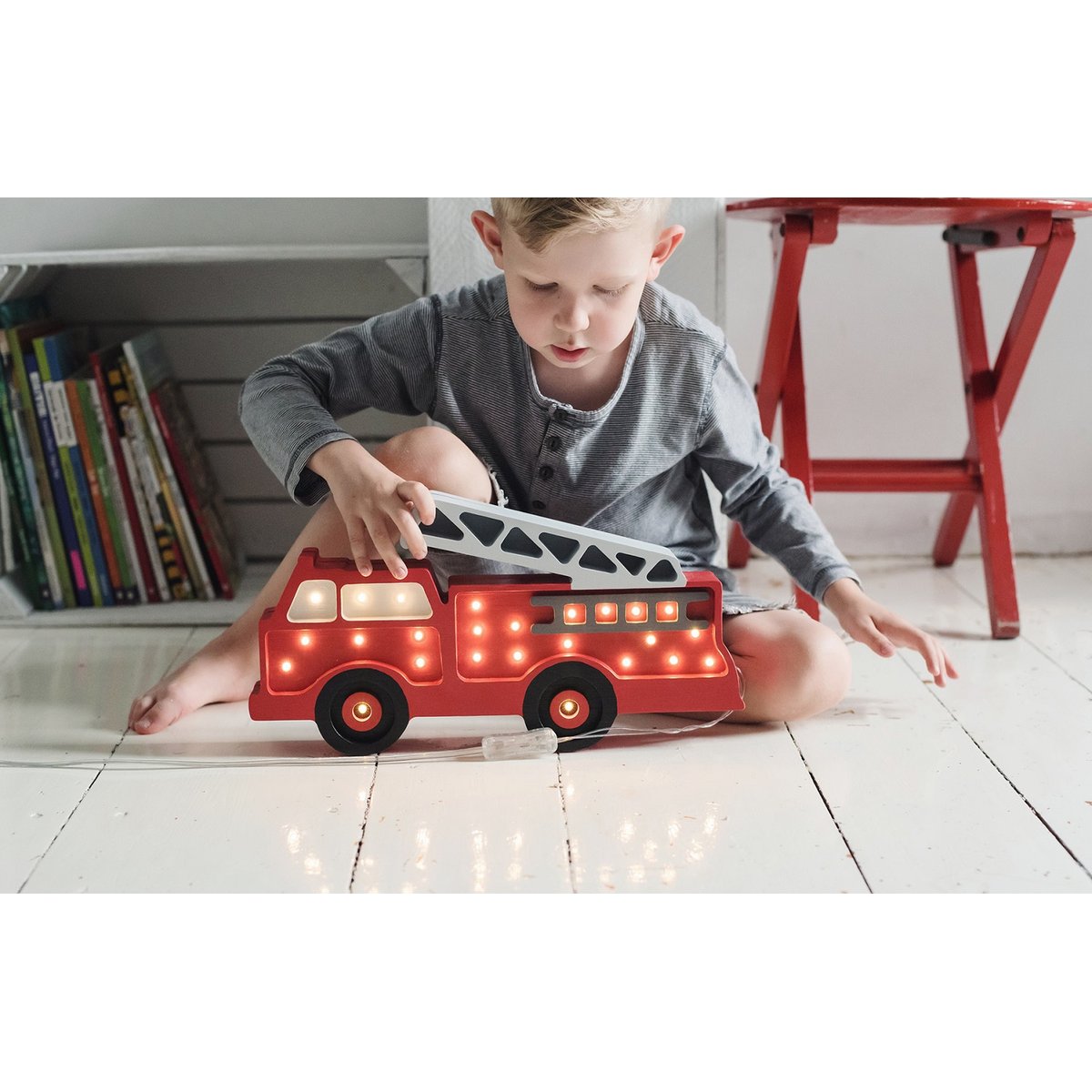 Lampe Veilleuse Camion de pompiers rouge, LITTLE LIGHTS