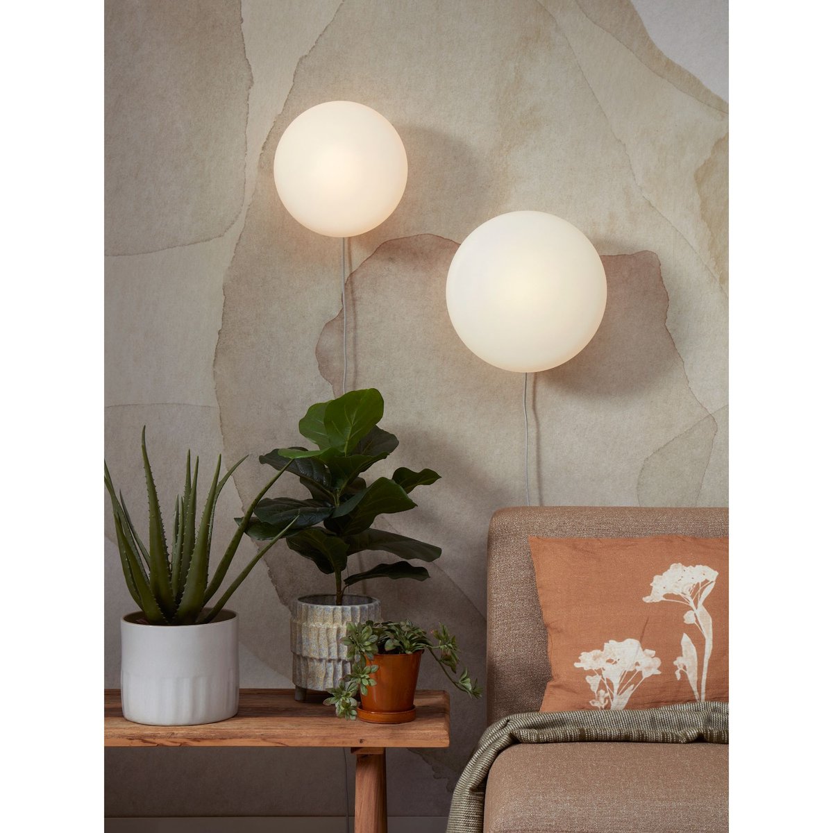 Lampe Murale Verre SAPPORO blanc nacré, IT'S ABOUT ROMI