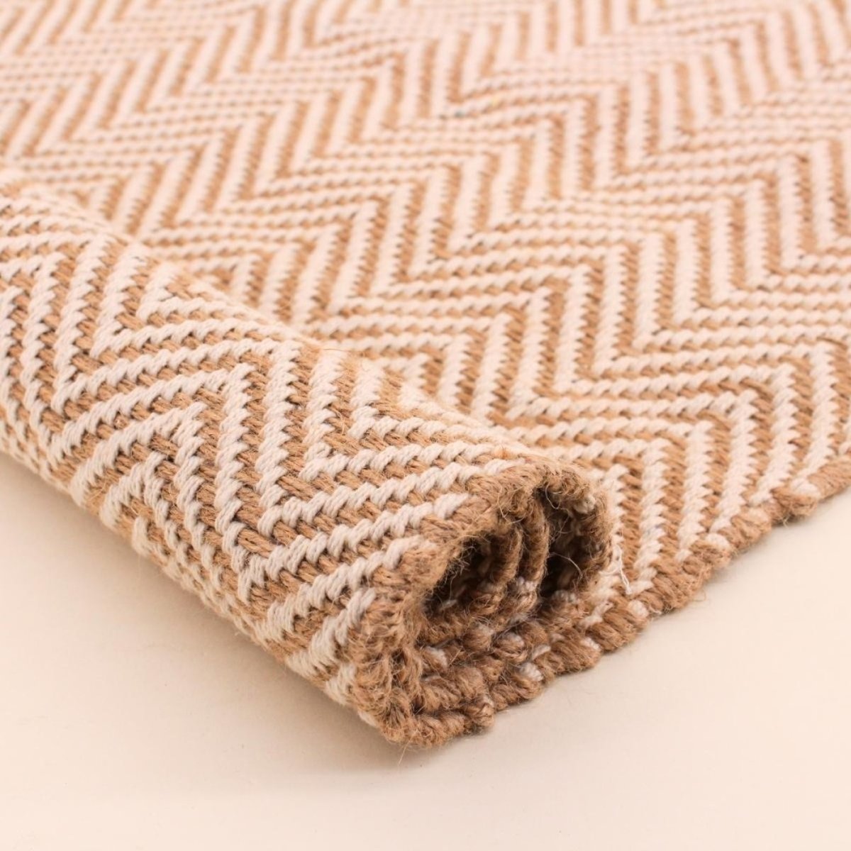 Tapis rectangulaire chevron 90x60cm marron, ORNAMI