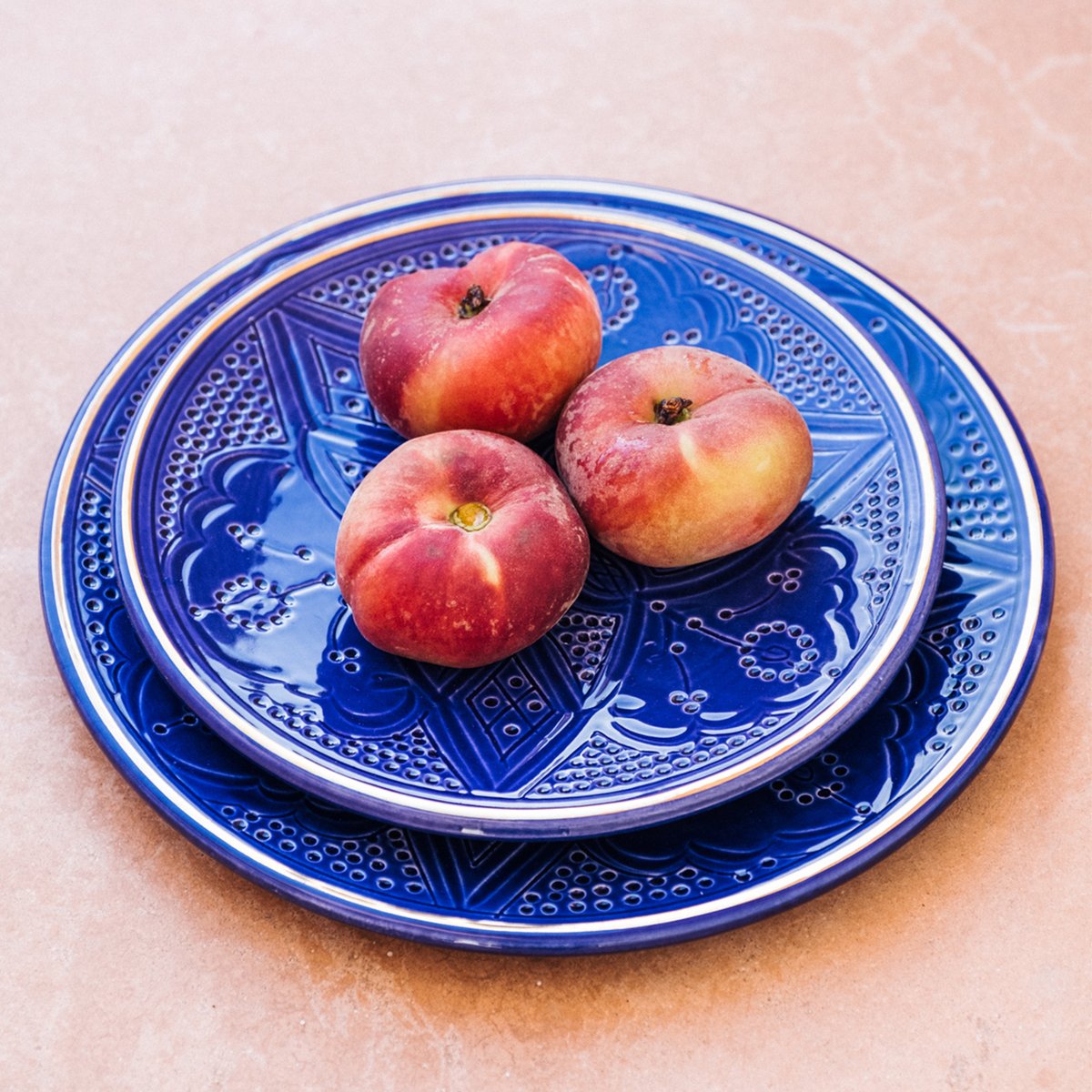 Assiette EMPREINTE bleu majorelle, CHABI CHIC