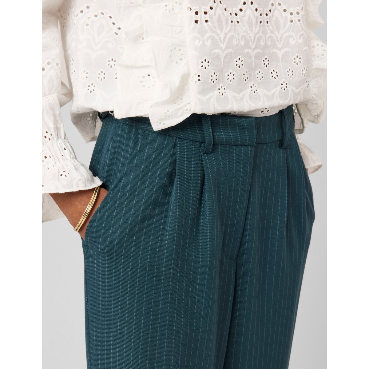 Pantalon tailleur en polyester recyclé vert, BZB