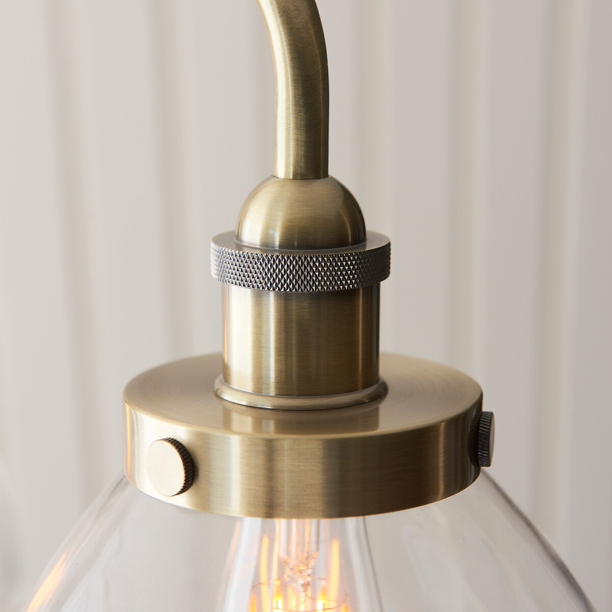 Henne 3-Light Resto Style Bar Pendant Light in Brass aged brass, ÉDITÉ