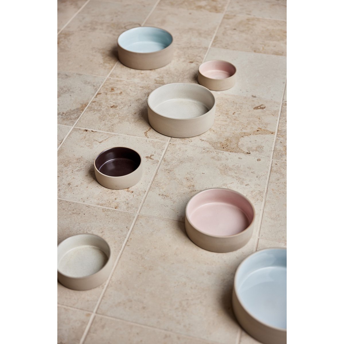 Bol en céramique pour chien LIVING rose, OYOY LIVING DESIGN