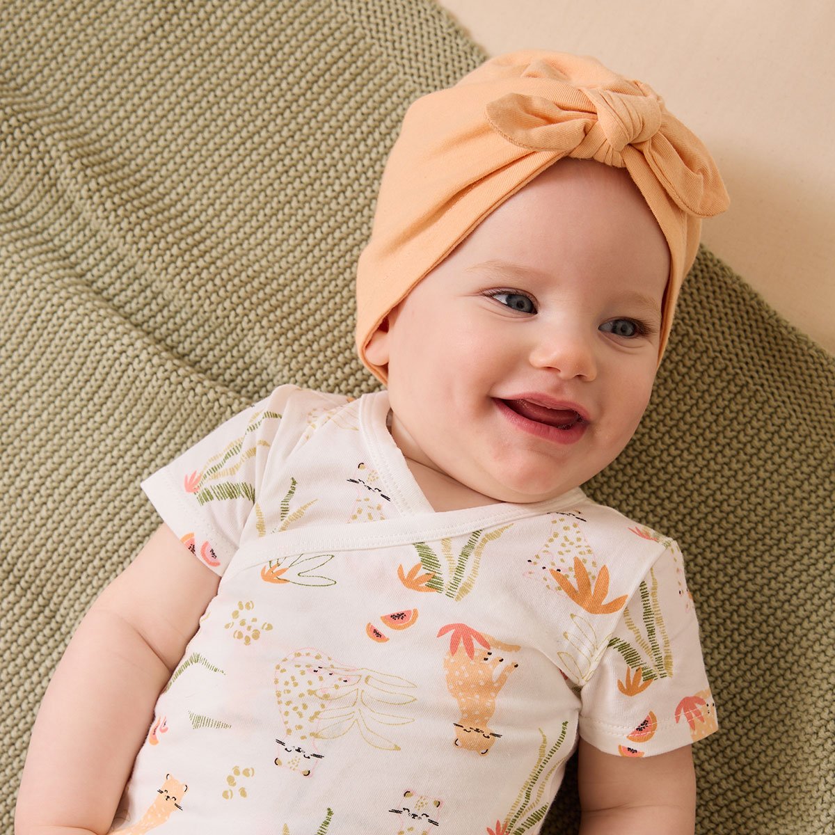 Bonnet bébé et chaussons Sierra peche, PETIT BEGUIN