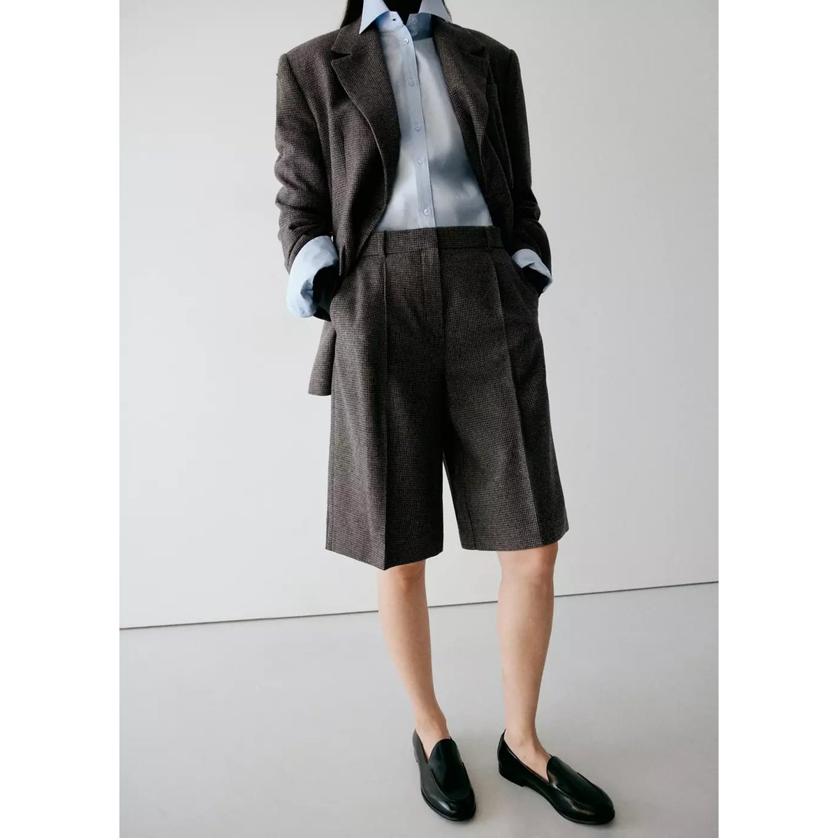 Bermuda straight fit pinces marron moyen, MANGO