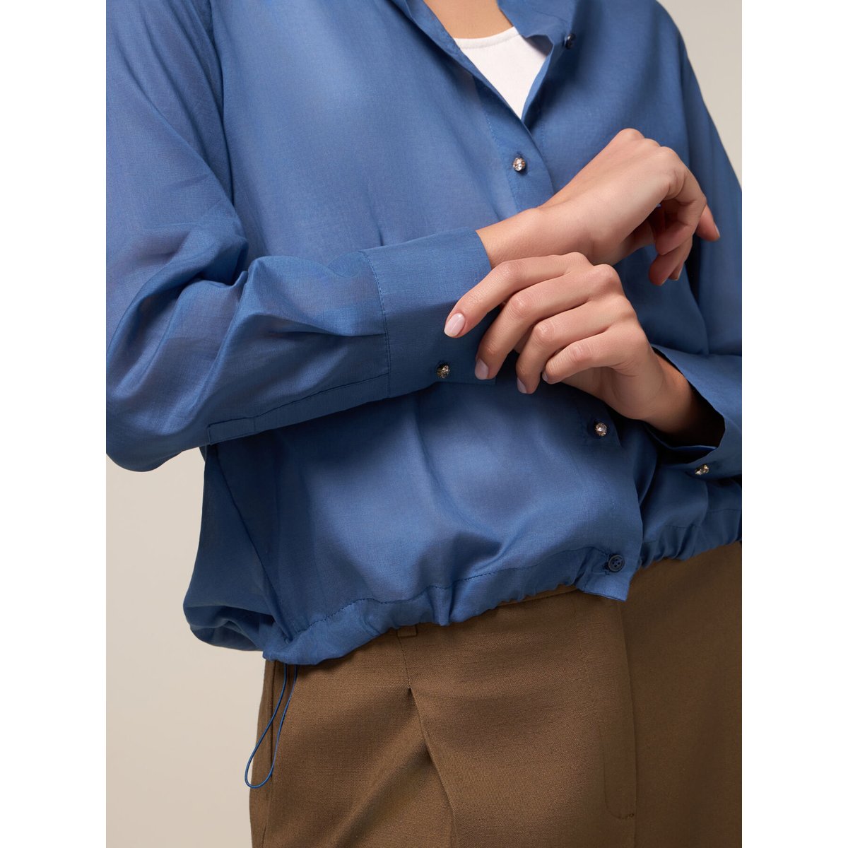 Chemise avec cordon de serrage au bas bleu, OLTRE