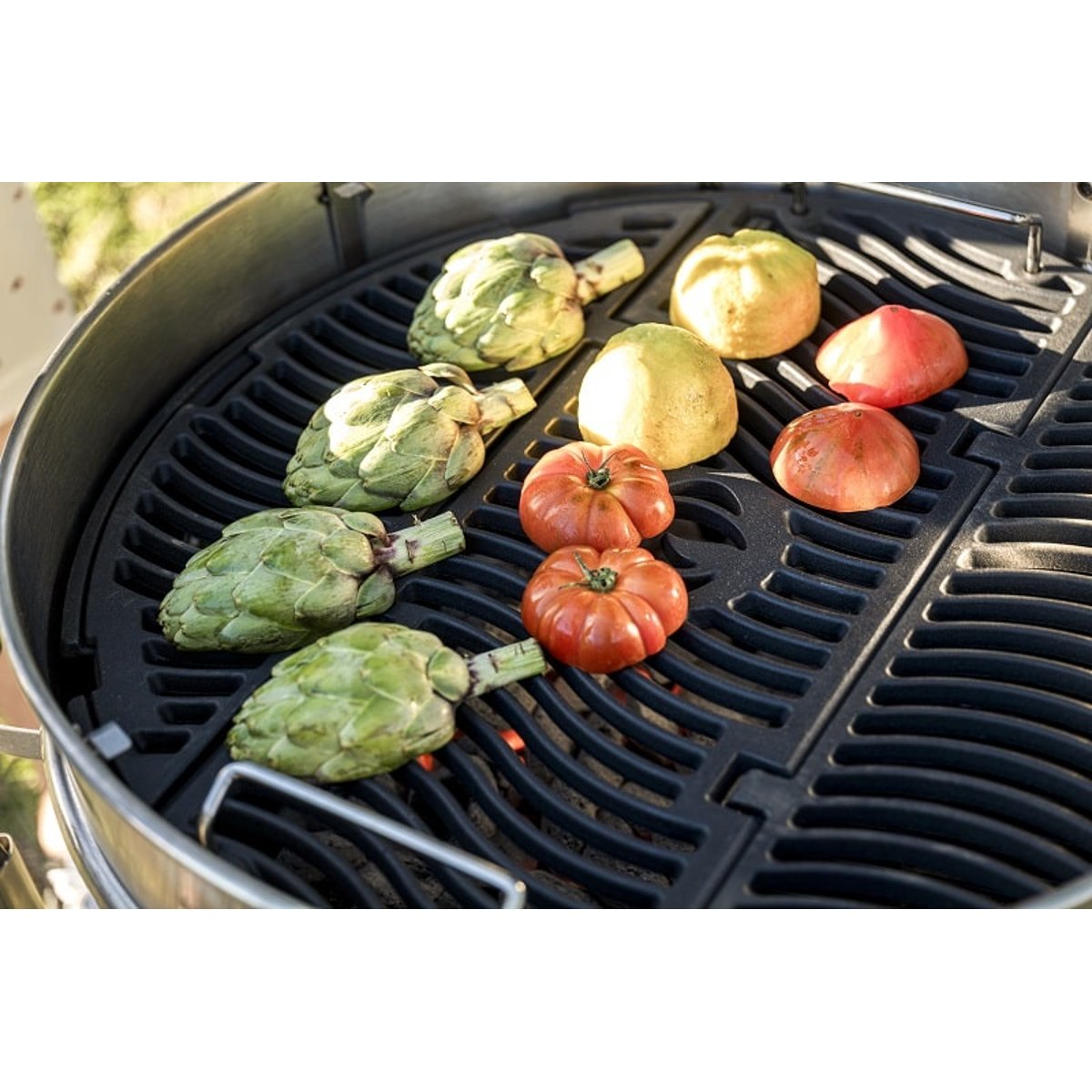 Barbecue charbon Kettle PRO noir sur pieds 57cm noir, NAPOLEON
