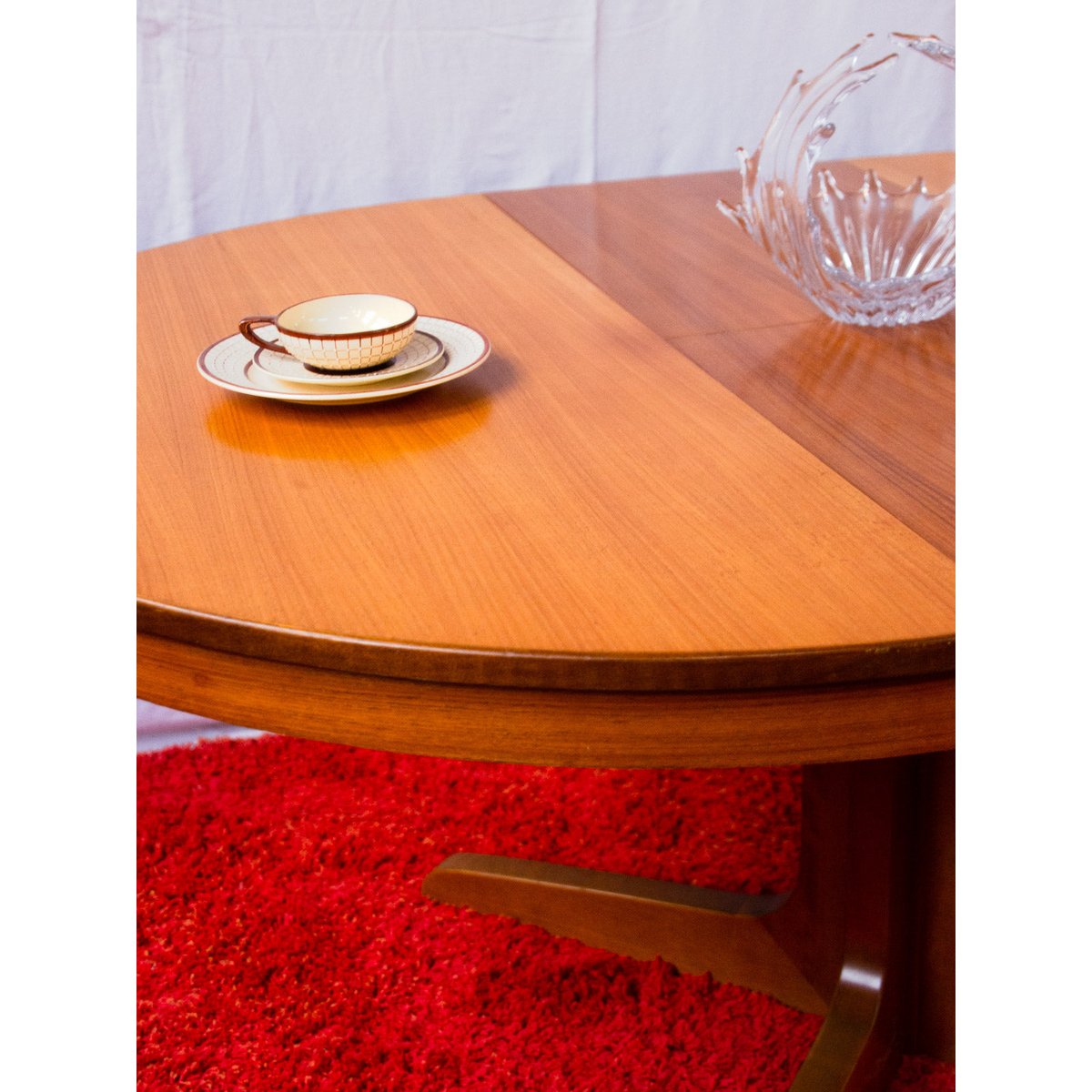 Table à manger ronde en teck Karla N°1310 - Bon état bois clair, DEBONGOUT