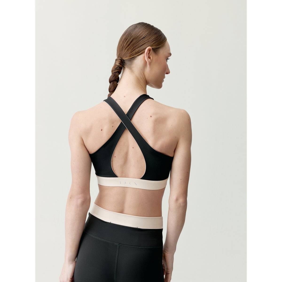 Brassière de Sport Performance Fixation Haute FIORELLA noir / naturel, BORN