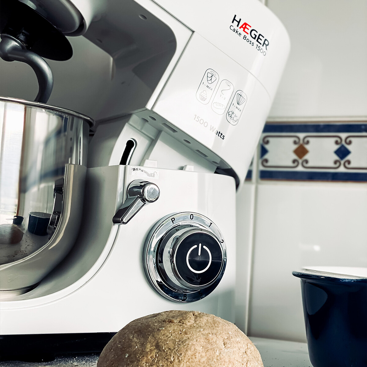 Batedeira Semi Profissional com taça HAEGER Cake Boss, 1500W, da Haeger 90001089, HAEGER