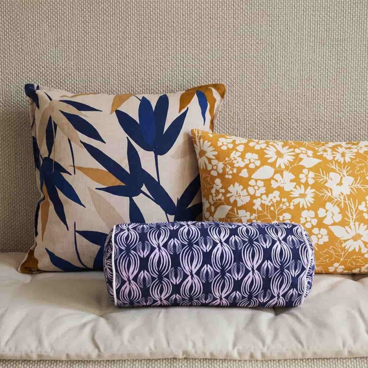 Coussin polochon imprimé géométrique 16x38cm bleu, ORNAMI