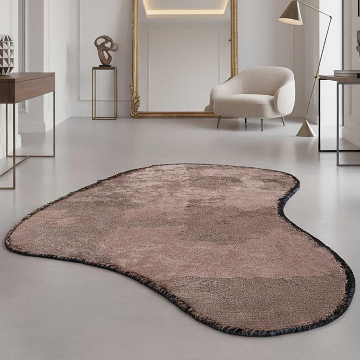 Tapis salon LYN17 AKA kilim, forme originale, Tissé à la main marron, UN AMOUR DE TAPIS