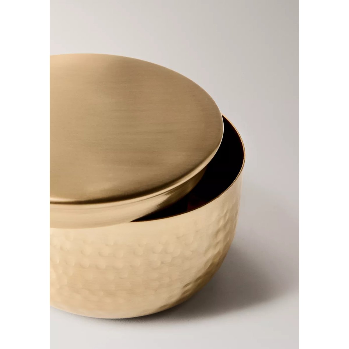 Boîte en bois effet métal martelé or, MANGO HOME