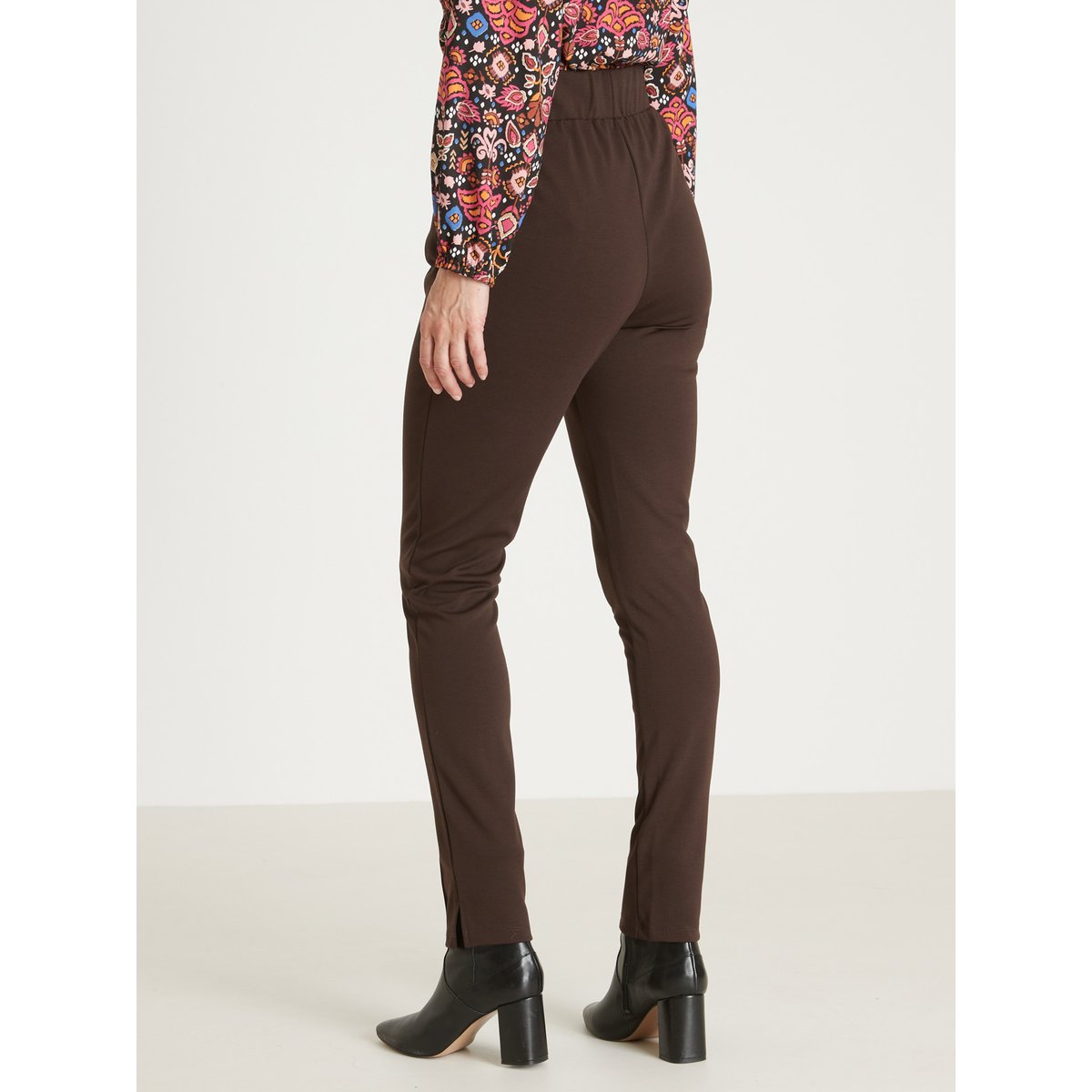 Pantalon droit élastiqué en maille milan chocolat, DAXON