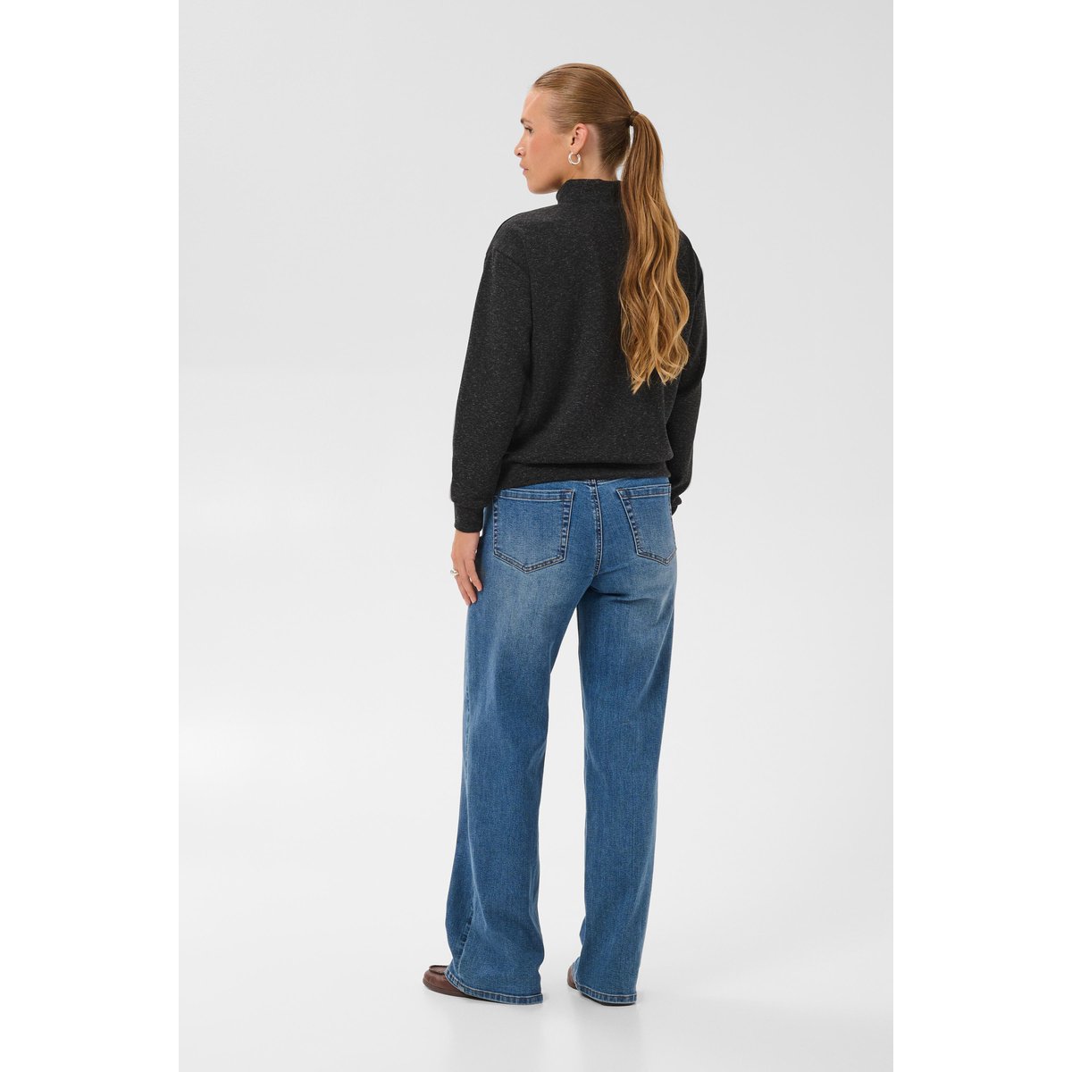 Sweatshirt gris dark grey m./whisper w. heart, KAFFE