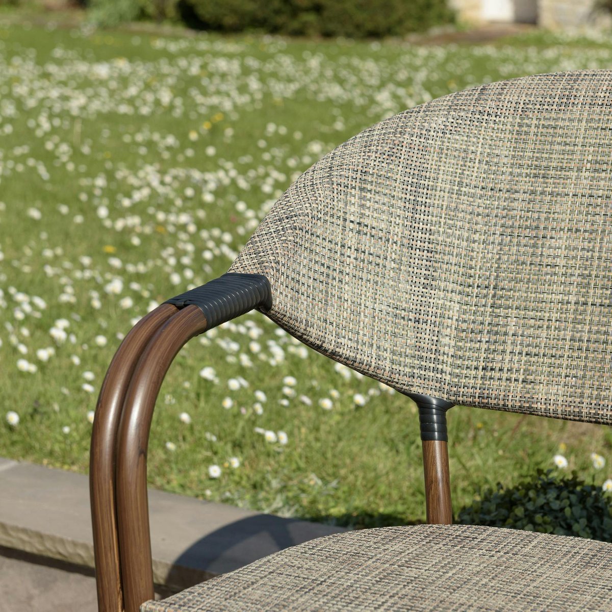 Fauteuil de jardin bistrot acier et tissu taupe (lot de 2) GIJON taupe, PIER IMPORT