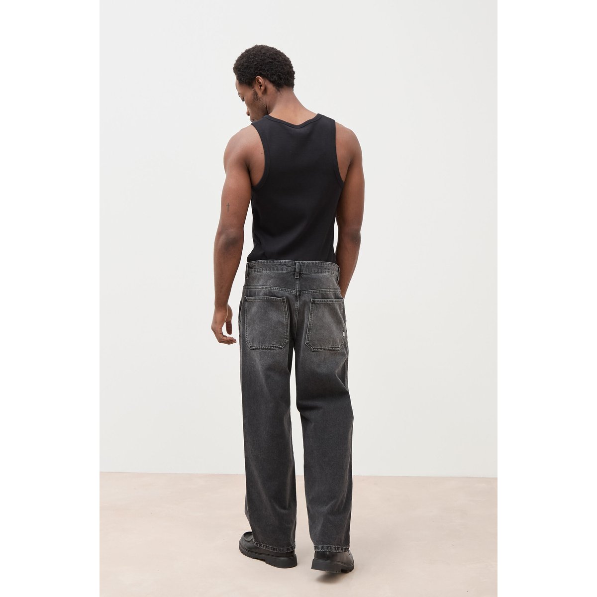Jeans loose longueur 32 en coton denim noir, BONOBO